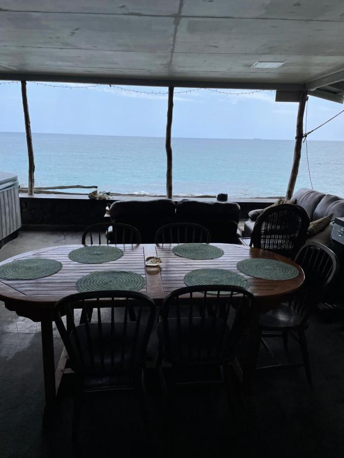 Moonlight Oceanfront Delight Appartamento Kailua-Kona Esterno foto